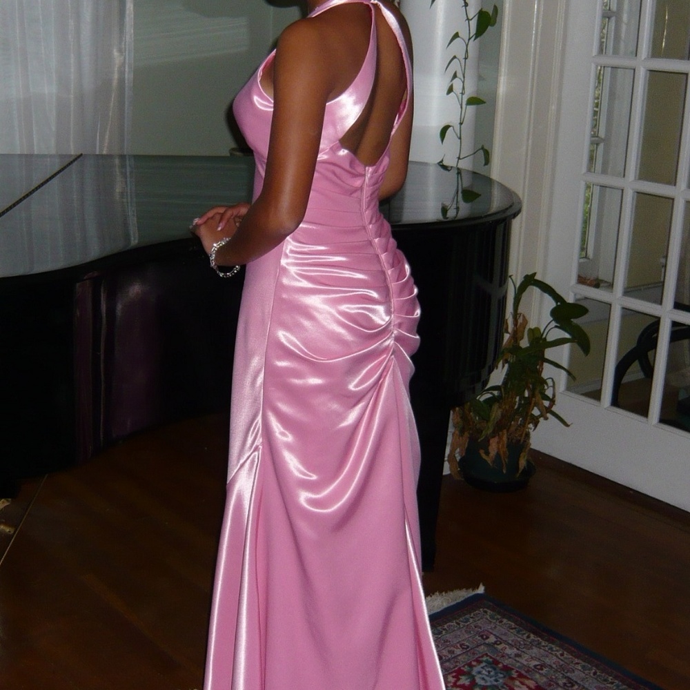 Prom gown